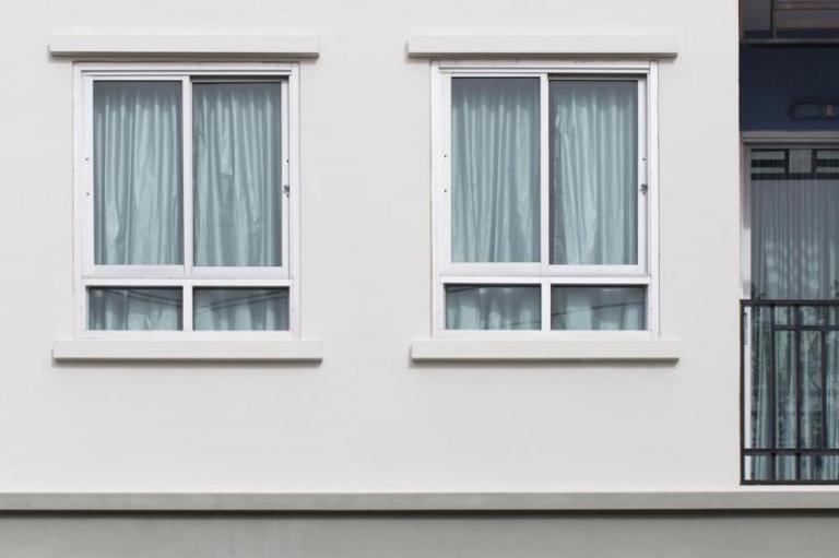 Les meilleures pratiques pour l'installation de fenêtres à THISE